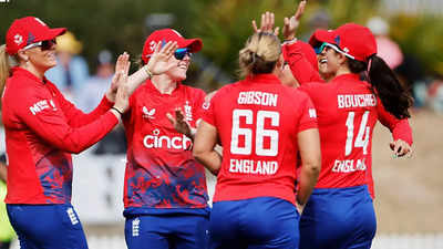 Heather Knight inspires England to 15-run win over New Zealand in 2nd T20I