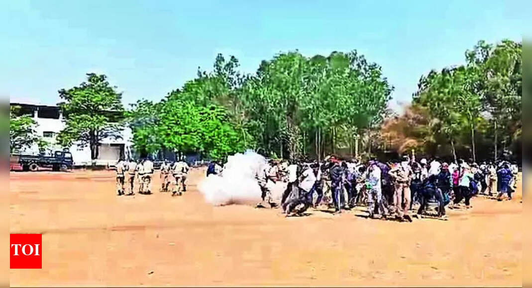 Riot Control Drill: Ahead Of Polls, 250 Cops Conduct Riot Control Drill ...