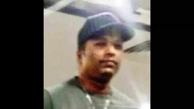Gangster Prasad Pujari deported from HK, to land in Mumbai today