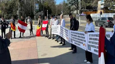 Protesters call on UN to urge Pakistan to vacate PoK and Gilgit-Baltistan