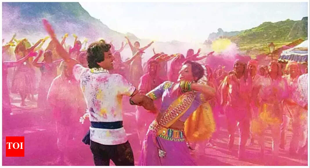 holi ke din from sholay