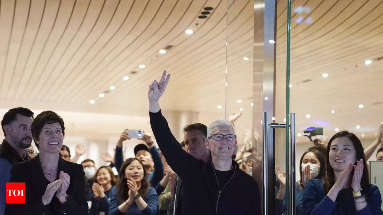 We are continuing to invest in China, in ...: Apple CEO Tim Cook - Times of  India