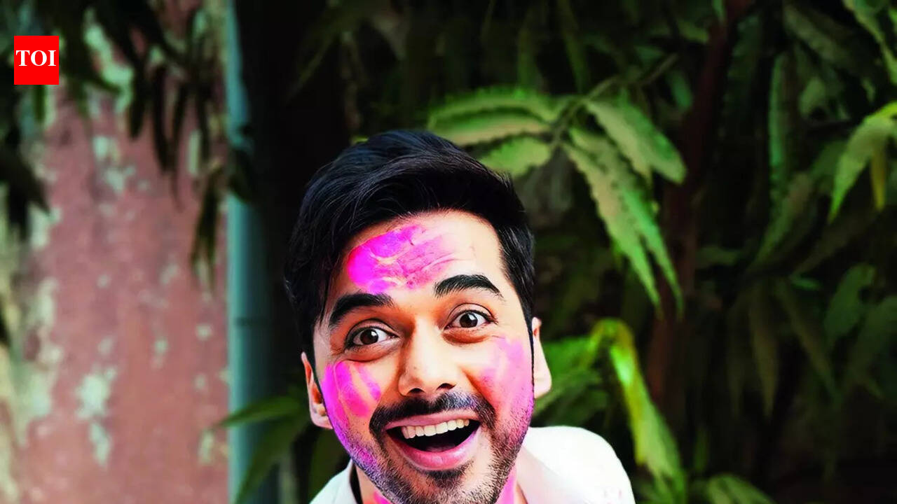 I love soaking in the Holi rain dance: Samar Vermani - The Times of India