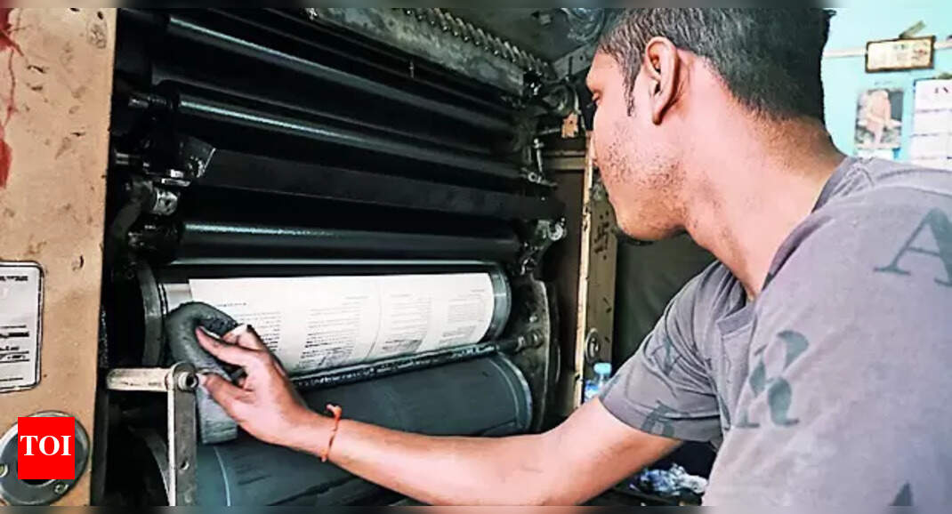 Social Media Campaigns: Social Media Campaigns Put Printing Press In Peril | Guwahati News - Vimarsana News