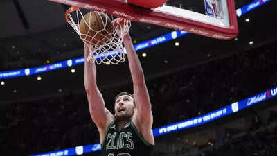 Boston Celtics sweep season series against Chicago Bulls with impressive victory