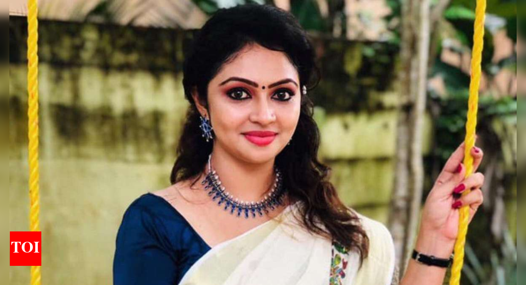 Actress Arundhathi Nair still on ventilator support, says sister