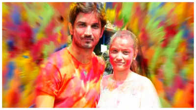 Rare UNSEEN video of Sushant Singh Rajput and Ankita Lokhande playing Holi and dancing to 'Rang Barse' goes viral: 'If your face is not covered in colours...'