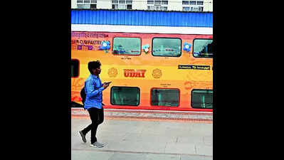 Passengers urge rlys to increase 2S coaches in Uday Express