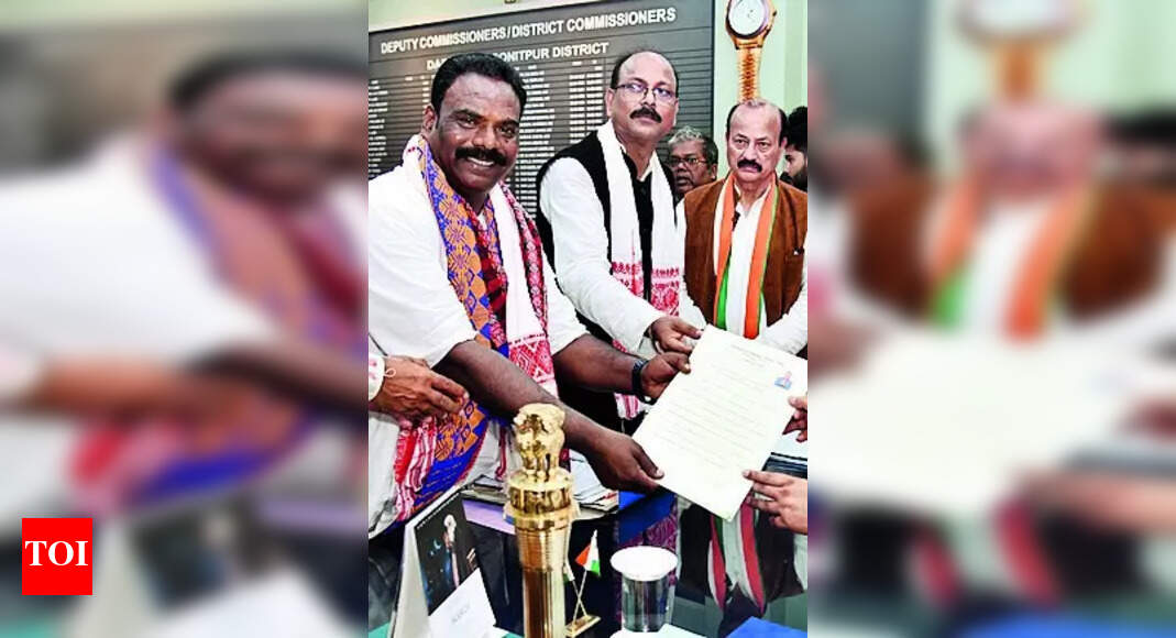 Premlal Ganju: Cong Lok Sabha Poll Nominee Ganju Has 1l Cash In Hand | Guwahati News - Vimarsana News