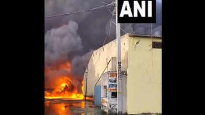 Massive fire breaks out at factory in Delhi's Alipur, no casualties reported