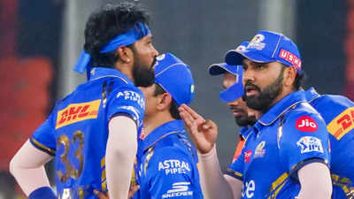 'Hardik Pandya maybe didn't want to face...': Irfan Pathan slams MI captain for sending Tim David to bat ahead of him