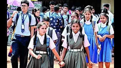 Day 1: SSLC exam was incident-free; hundreds absent