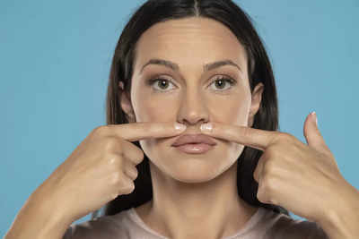 How to keep upper lips clean without threading