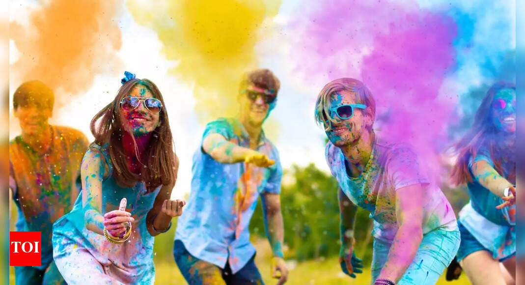 Holi lessons for everyday life - Times of India - Vimarsana News