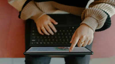 Are Touchscreen Laptops Good For Students?