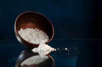 Cleanse the negative energies using salt, Acharya Vinod Kumar Ojha talks about its significance