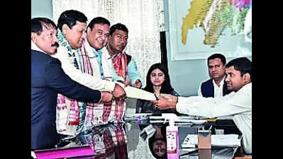 Union min Sonowal files nomination for Dibrugarh LS seat