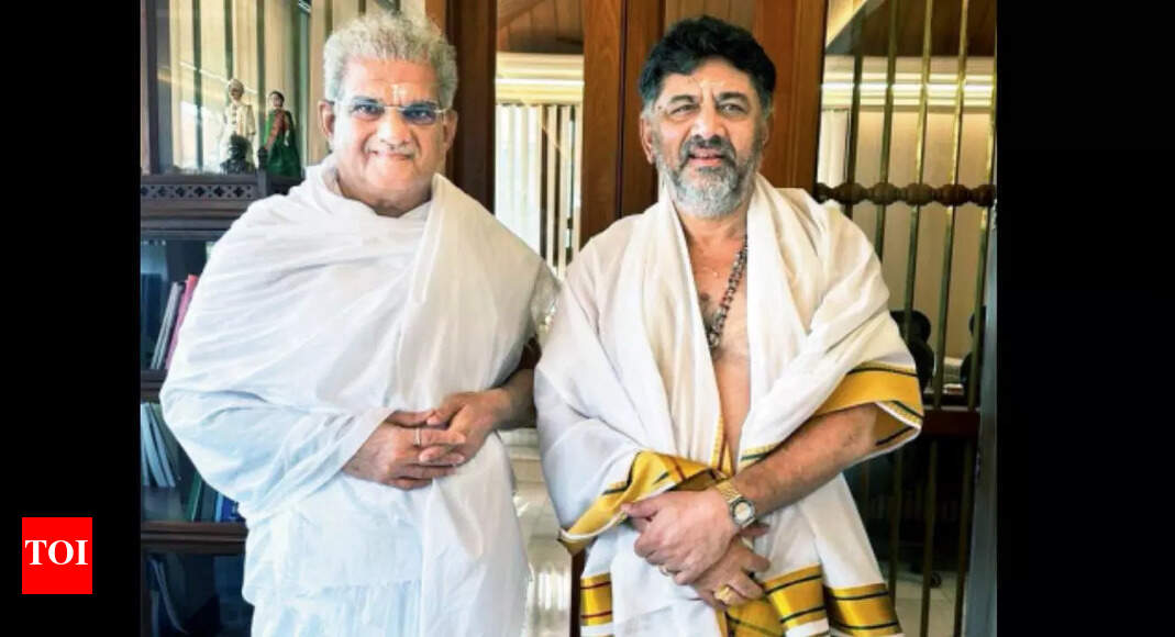 Poll heat's on: DK Shivakumar goes on temple run in Dakshina Kannada, Udupi | Mangaluru News - Vimarsana News