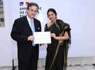 Danseuse-choreographer Rukmini Chatterjee honoured by French Ambassador for cultural contributions