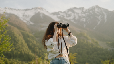 How to pick the best binoculars for bird-watching