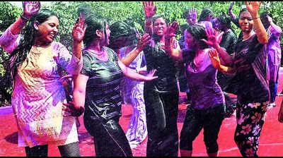 Holi over, salons come up with offers & detox packages