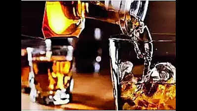 Tipplers give a Holi high of over 17crore in booze sales