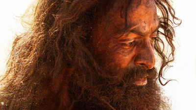 ‘Aadujeevitham’ first half review: Netizens call the Prithviraj Sukumaran-Blessy film ‘breathtaking’