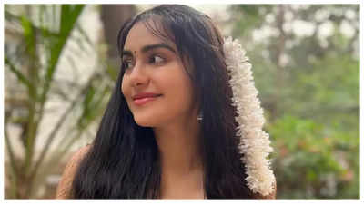 Adah Sharma mesmerizes the audience with a soulful rendition of 'Gotilo'