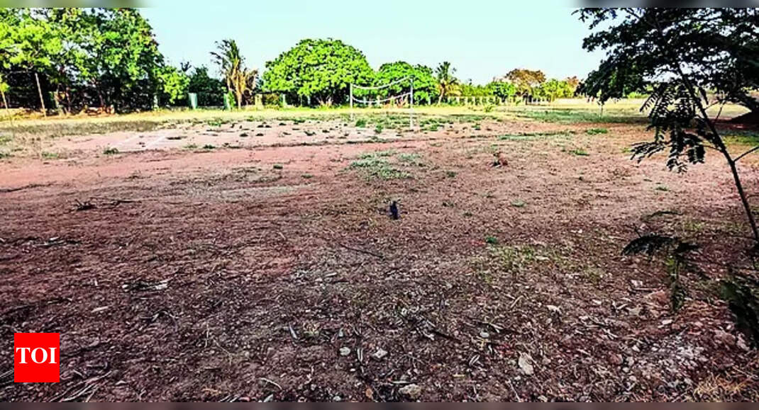 Residents Fight: Residents Fight To Regain Osr Land | Chennai News ...