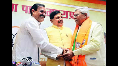 BSP ex-MP from Bhind, 2 former MLAs join BJP