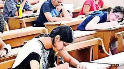 1.37 lakh to take GujCET on Sunday