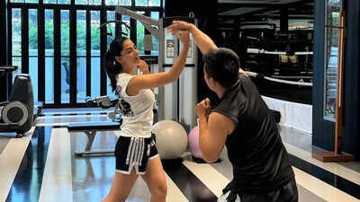 Meenakshi Chaudhary learns boxing in Thailand; Is she preparing for the 'GOAT' next schedule?