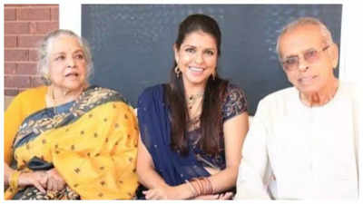 Veteran actress Shubha Khote's husband, Dinesh Balsawar, passes away