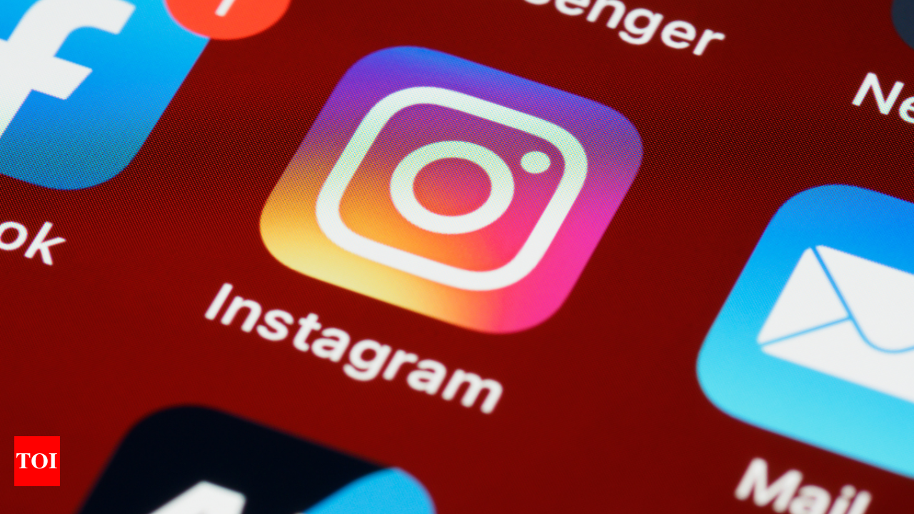 Instagram working on Blend to show friends their their own personalised  Reels feed