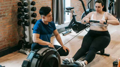Spin Bike vs Rowing Machine: What To Buy As A Professional?