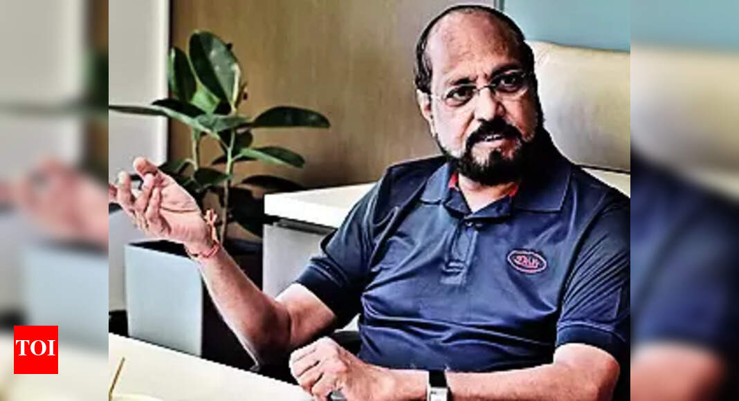 Dr Murali Divi: $7 To $7 Bn: Dr Murali Divi’s Race To The Top As T & Ap