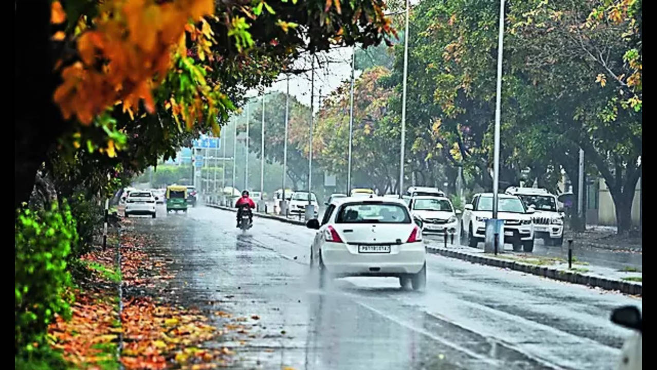 chandigarh Weather rain chances