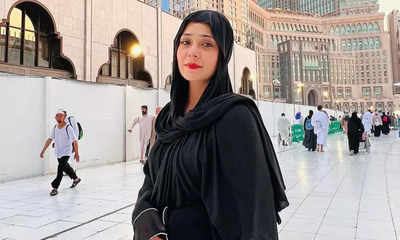 Sara Khan goes for Umrah; shares pics and writes ‘I realized the value ...