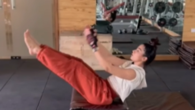 Rashmika Mandanna finds bliss in core strengthening workout sessions