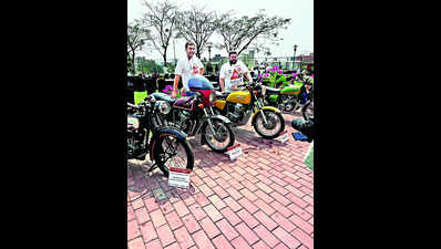 Motorcycle stories floor enthusiasts at show for vintage beauties in Hinjewadi