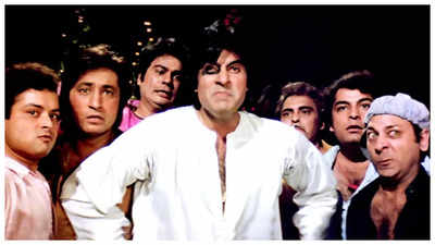 When Amitabh Bachchan's prank made Shakti Kapoor CRY on the sets of 'Satte Pe Satta' - Throwback