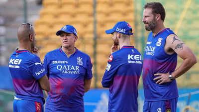 RCB coach Andy Flower hopes top-order batsmen to fire soon