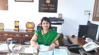 Madhu Arora assumes the role of member, technology/digital communication commission in DoT