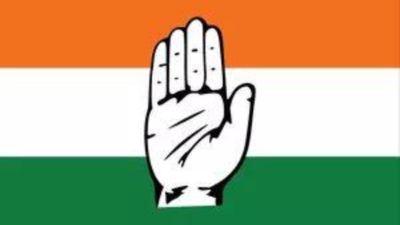 Congress names Kadiam Kavya as candidate from Warangal LS constituency