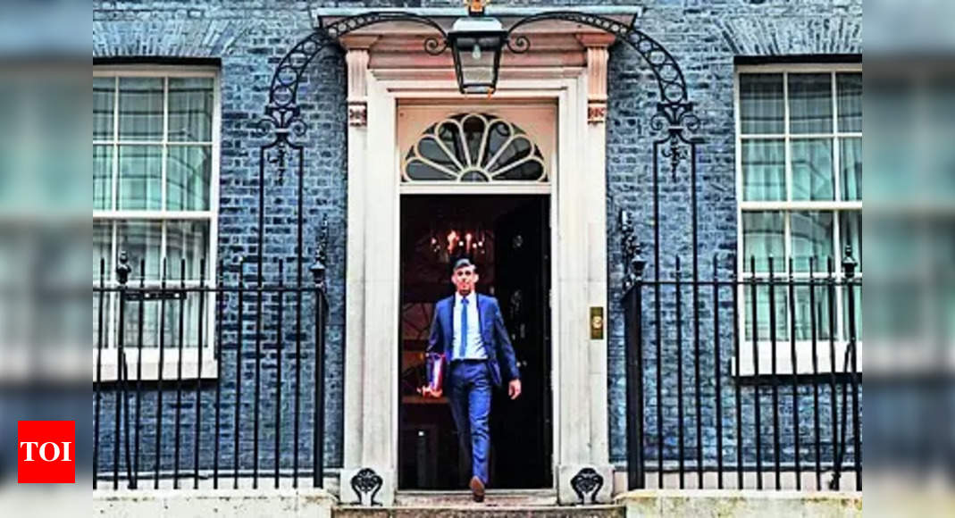 British PM Rishi Sunak faces revolt from party over bill to criminalise homelessness – Times of India