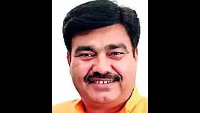 BSP rethink in Gzb: Ex-BJP man replaces realtor as candidate