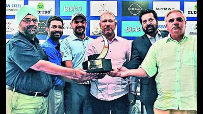 Jeev & son to tee off at Chandigarh Open