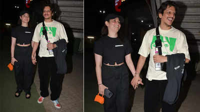 Vijay Varma and Tamannaah Bhatia walk hand-in-hand as they step out for a late night date