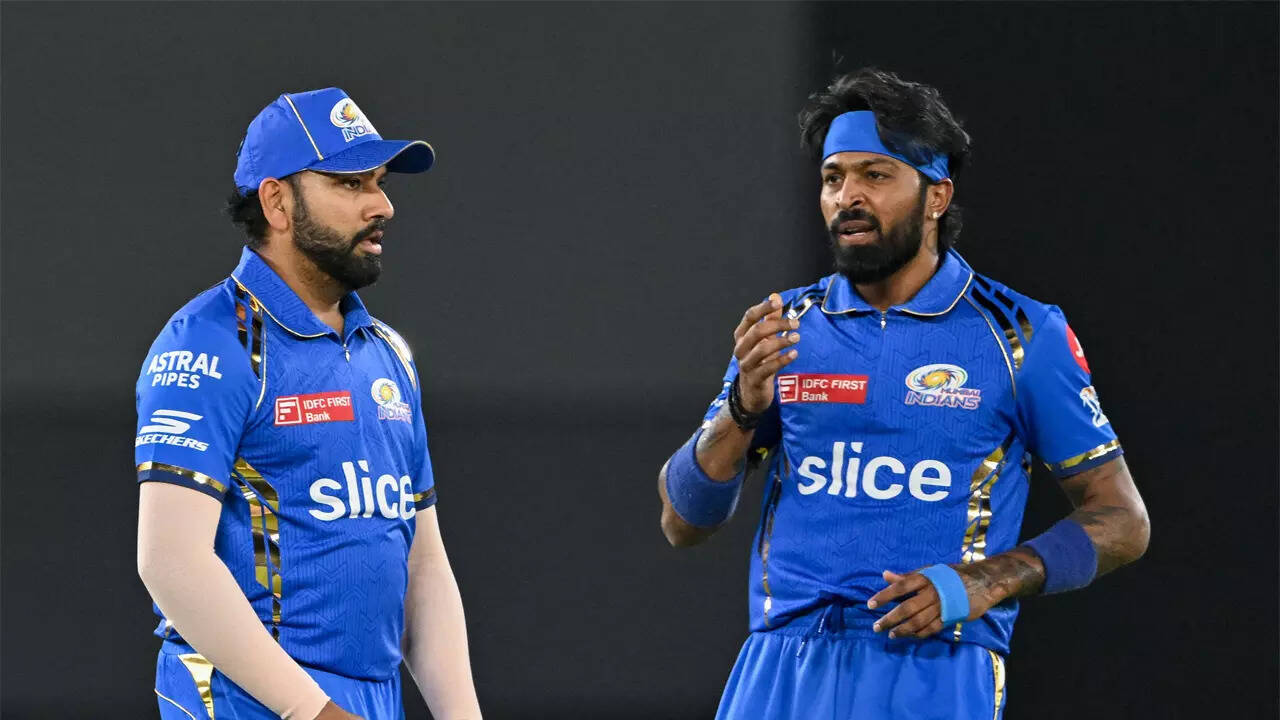 Rohit Sharma may get Mumbai Indians' captaincy back from Hardik Pandya' |  Cricket News - Times of India