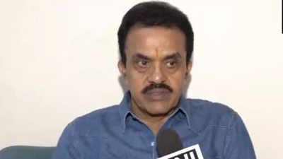 Congress drops Sanjay Nirupam from list of star campaigners, says more action against him soon